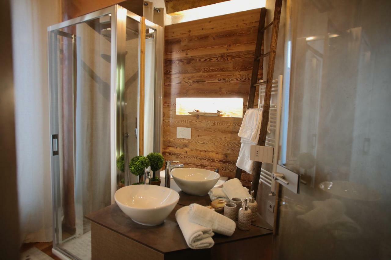 Epicuro Guest House Сомма-Ломбардо Экстерьер фото